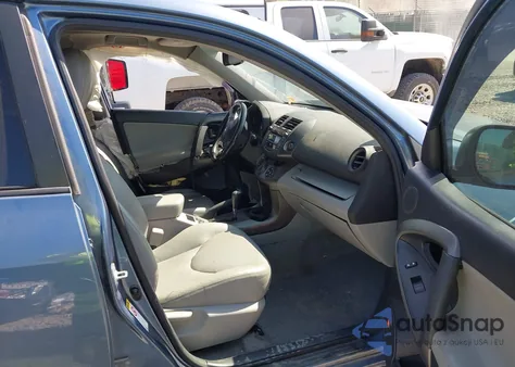 2009 Toyota Rav4 Limited z USA, uszkodzony, nr VIN JTMBF31VX9D021298